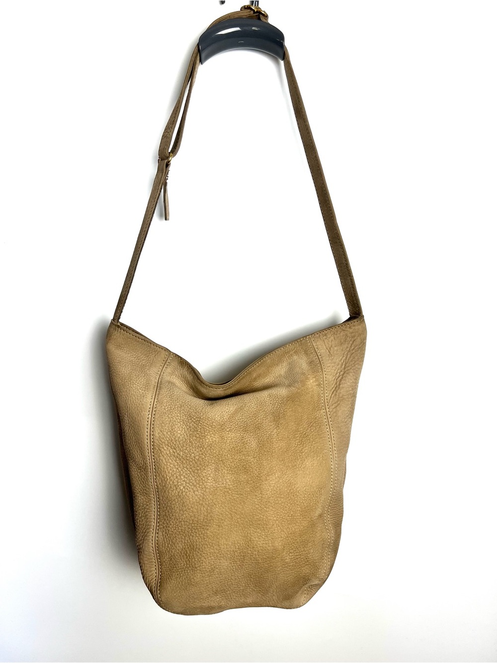 Vintage Coach Sonoma Style 4943 Soft Bucket Nubuc Leather in Sand
